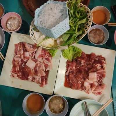 เมนูของร้าน ลุงหนั่น หมูกระทะ 2