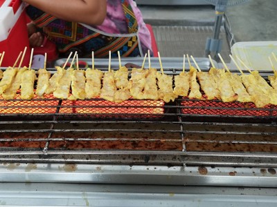 หมูสะเต๊ะ