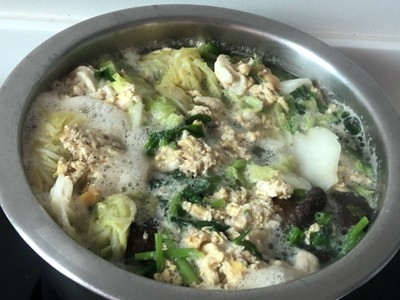 แกงจืดไข่น้ำ