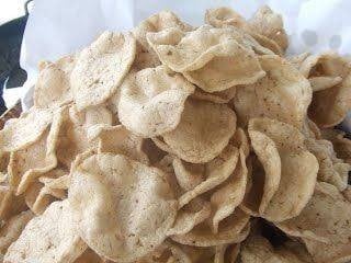 ข้าวเกรียบเห็ดเข็มทอง