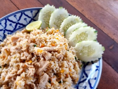 ข้าวผัดหมู