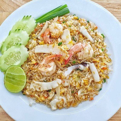 อาหาร หรือ เครื่องดื่ม