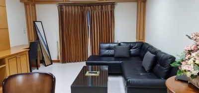 โรงแรมสยามธาราเพลส