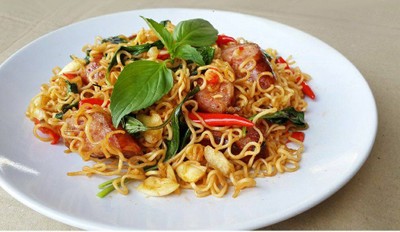 มาม่าผัดขี้เมา