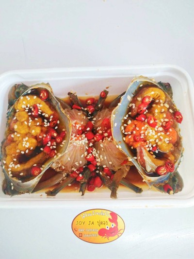 ปูไข่ดอง ซอสเกาหลี( M 2 ตัว)