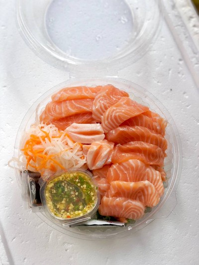 อาหาร หรือ เครื่องดื่ม