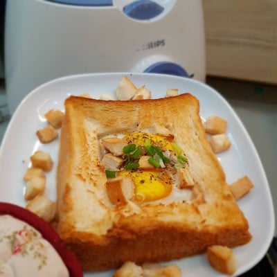 ขนมปังไข่แฝดอบกรอบ