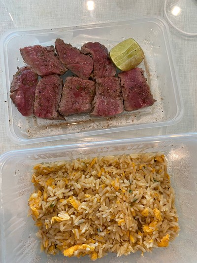 ข้าวผัดมันเนื้อสเต็กแฟรงค์ (Flank Steak)