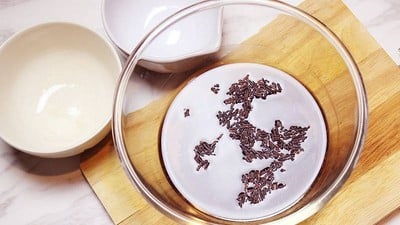 วิธีทำ +อยู่บ้านหยิบวัตถุดิบใกล้ตัว ชวนทำ "น้ำนมข้าวไรซ์เบอร์รี่" หอม อร่อย+ วิธีทำ +อยู่บ้านหยิบวัตถุดิบใกล้ตัว ชวนทำ "น้ำนมข้าวไรซ์เบอร์รี่" หอม อร่อย+