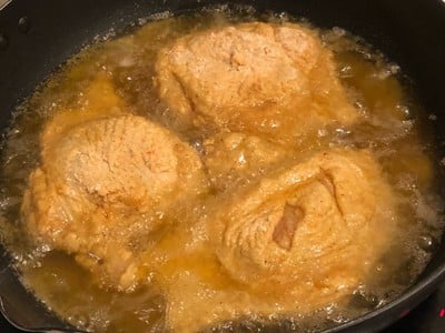 วิธีทำ สะโพกไก่กรอบสไปซี่ วิธีทำ สะโพกไก่กรอบสไปซี่