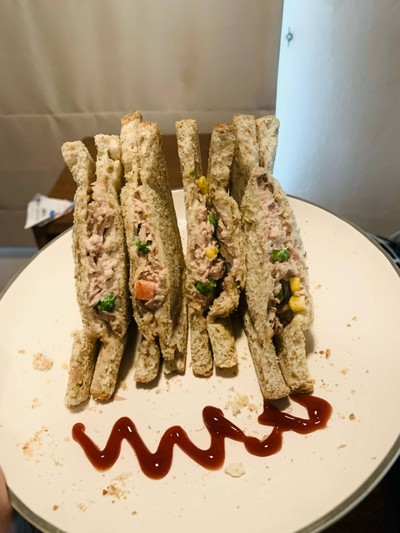 Tuna Homemade Sandwich(Low Cal) สูตรใช้philip Airfryer Tuna Homemade Sandwich(Low Cal) สูตรใช้philip Airfryer