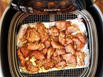 วิธีทำ [Philips Airfryer] หมูกระเทียม