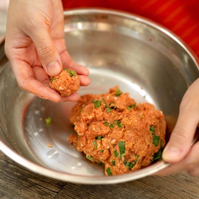 สูตร ลาบทอดเบรคแตก พร้อมวิธีทำโดย pennyshappymeals