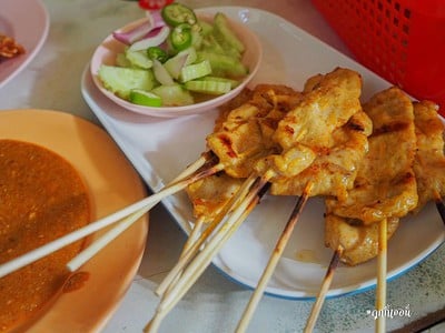ข้าวซอยลำดวน ฟ้าฮ่าม สาขา 1
