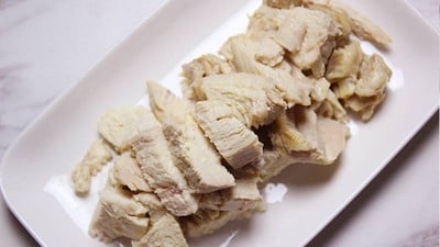 วิธีทำ ชวนทำเมนูอกไก่รสแซ่บ ทำง่าย ทานง่าย ไม่มีกลิ่นคาว กับ "อกไก่มะนาว"