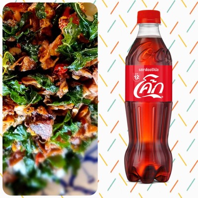 [อร่อยซ่ากับโค้ก]ข้าวกะเพราปลาหมึกแห้ง และโค้กขวด