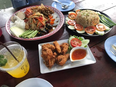 ดีกัน คาเฟ่