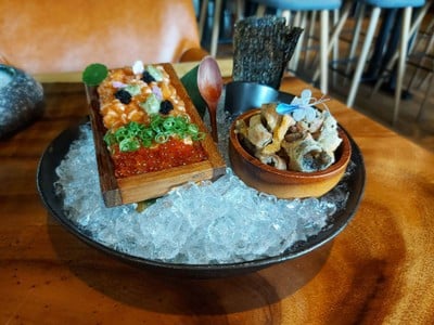 อาหาร หรือ เครื่องดื่ม