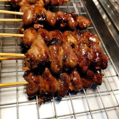 หัวใจไก่ย่าง5ไม้+ข้าว้หนียว 1 ห่อ(ชุดละ)