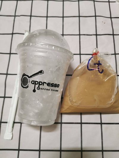 ลาเต้เย็น