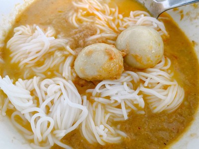 ขนมจีนน้ำยากะทิ