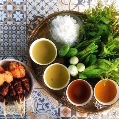 ณ โรงขนมจีน พัทลุง ณ โรงขนมจีน พัทลุง