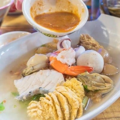 ข้าวต้มปลาเกาะสีชัง หนองมน (เจ้าของสูตร) ข้าวต้มปลาเกาะสีชัง หนองมน (เจ้าของสูตร)