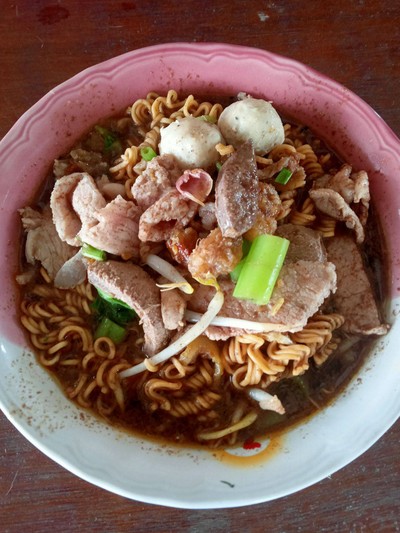 ก๋วยเตี๋ยวเรือ เส้นมาม่า