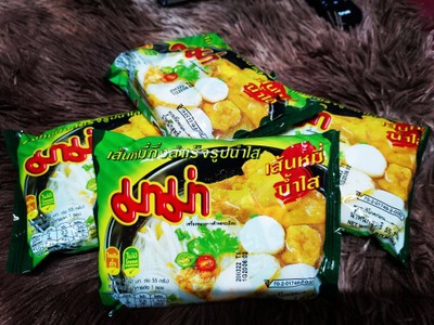 มาม่า เส้นหมี่กึ่งสำเร็จรูป น้ำใส