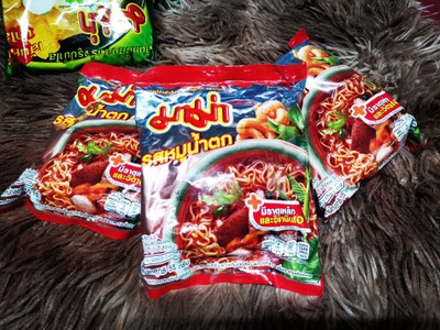 มาม่า รสหมูน้ำตก ขนาด 55 กรัม