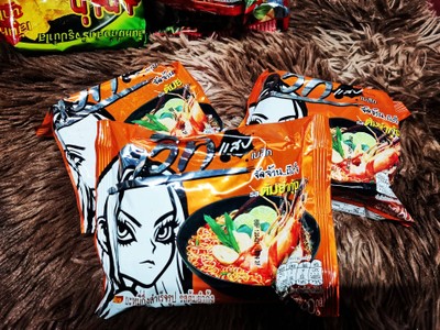 คลิก แสบเบสิค รสต้มยำกุ้ง