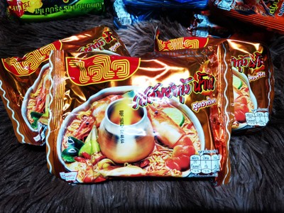 ไวไว รสต้มยำกุ้งน้ำข้น สูตรพริกเผา ขนาด 60 กรัม