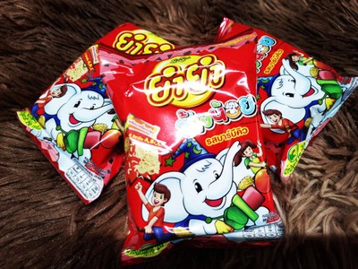 ยำยำ ช้างน้อย รสบาร์บีคิว