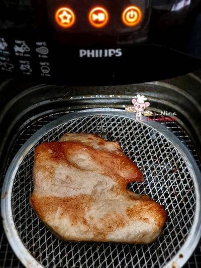 วิธีทำ [Philips Airfryer] น้ำตกคอหมูย่าง