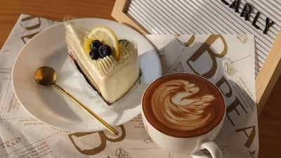Regular Cafe'