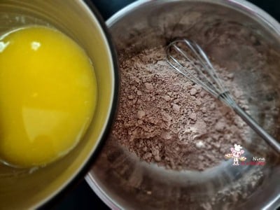 วิธีทำ [Philips Airfryer] ฟัดจ์บราวนี่ซอสนมสด