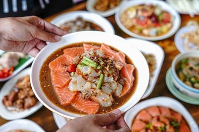 ร้านส้มตำปูม้ารสทิพย์ หนองป่าครั่ง