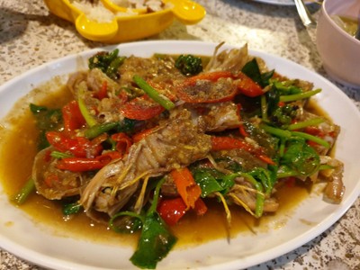 กั้งไข่ผัดฉ่า