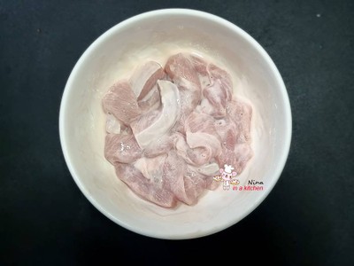 วิธีทำ [Philips Airfryer] หมูหมักนมสด