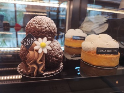 อาหาร หรือ เครื่องดื่ม