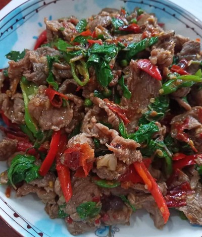 ข้าวกะเพราเนื้อxl