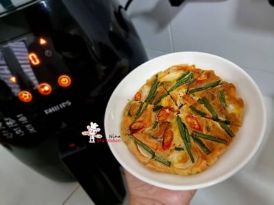 วิธีทำ [Philips Airfryer] พิซซ่าเกาหลี 파전 (พาจ็อน)