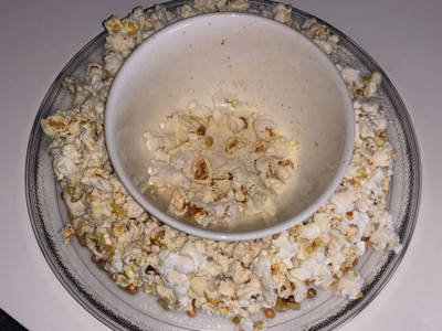 วิธีทำ ป็อปคอร์นสไปซี่ 🍿 วิธีทำ ป็อปคอร์นสไปซี่ 🍿