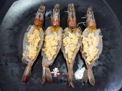 วิธีทำ [Philips Airfryer] กุ้งอบเนยกระเทียม