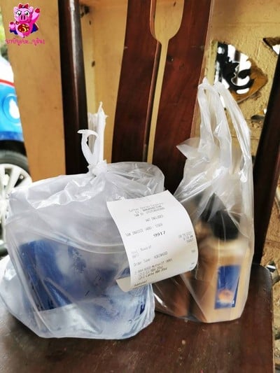 อาหาร หรือ เครื่องดื่ม