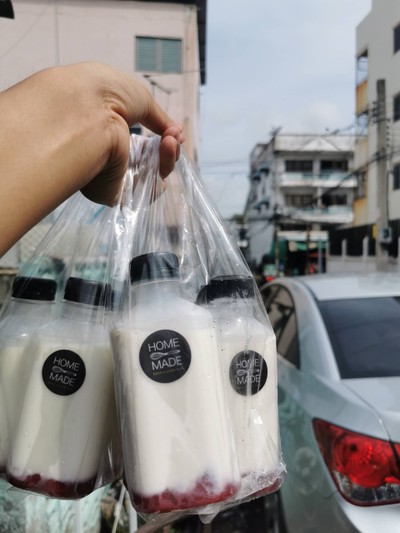 Strawberry Fresh Milk Pack of 4 Bottles