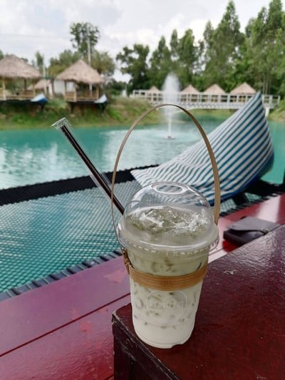 เมนูของร้าน Nana Cafe & Restaurant