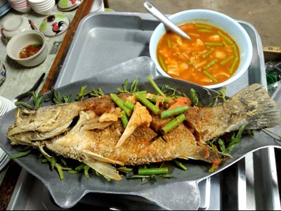 แกงส้มแป๊ะซะปลากะพง(ตัว)