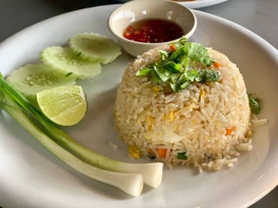 ข้าวผัดปู