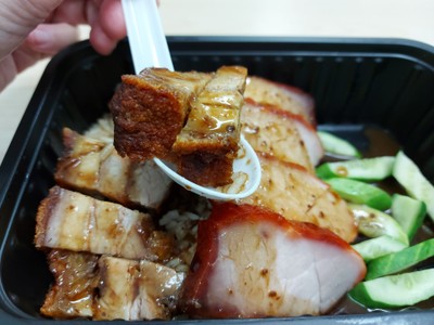 ข้าวหมูแดงหมูกรอบ